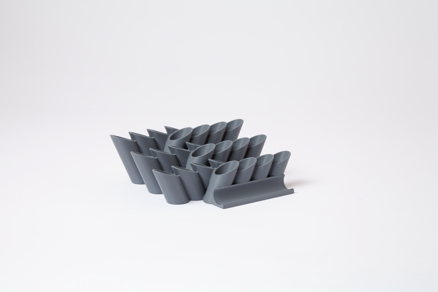 Bouquet Pre-Roll Display – Holds 25 Tubes (22mm Diameter)