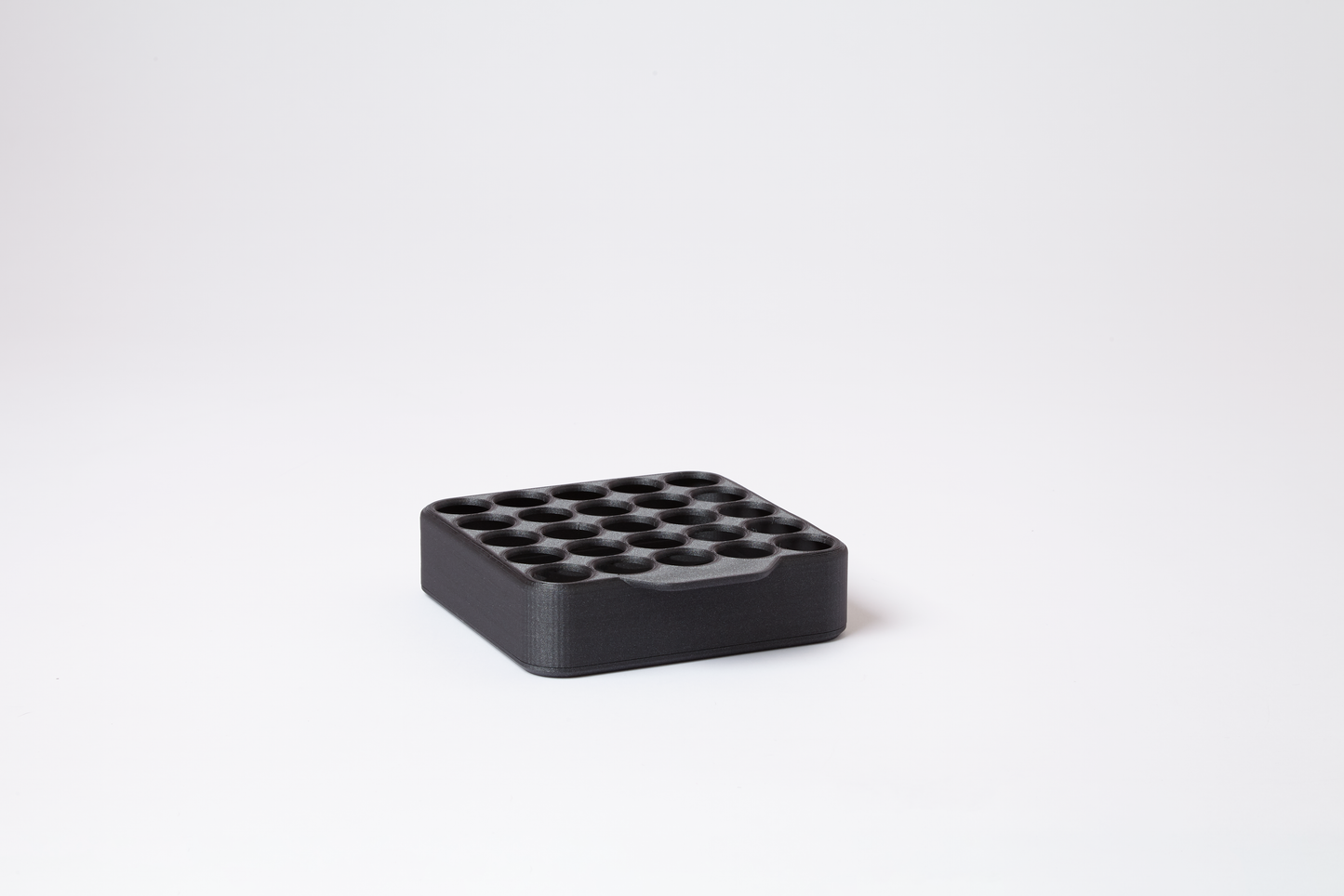 Grid Pre-Roll Display – Holds 25 Tubes (22mm Diameter)